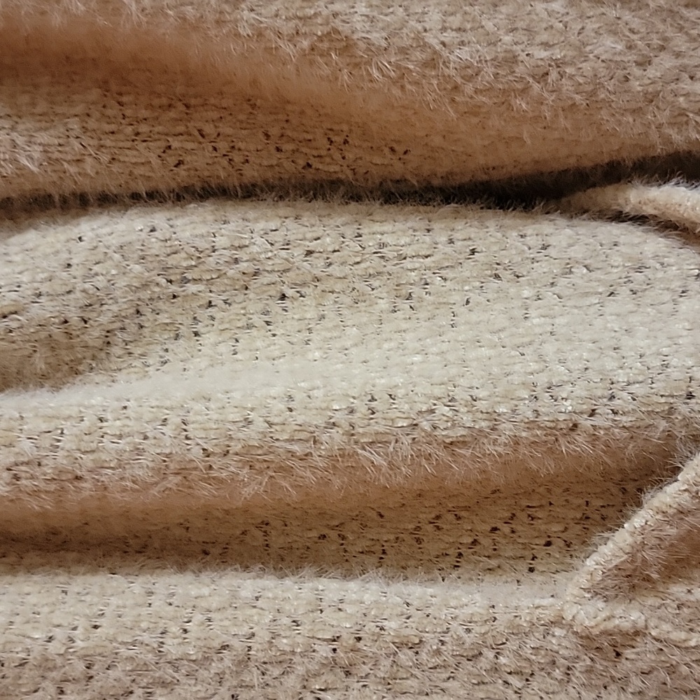 Cardigan - Picture 2 of 5